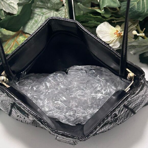 Vintage Clutch Crossbody Bag Women's Medium Black Textured Snakeskin - Picture 8 of 8